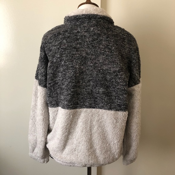 Fuzzy Turtleneck Pullover Zip-up Sweater - Picture 7 of 7